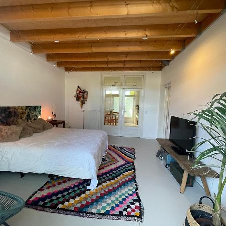 Bed and Breakfast Studio Bliss Oud-Gastel Екстер'єр фото